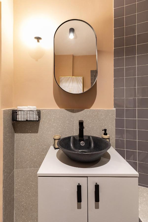Qult - Orient Express Apartment Bukares Bagian luar foto